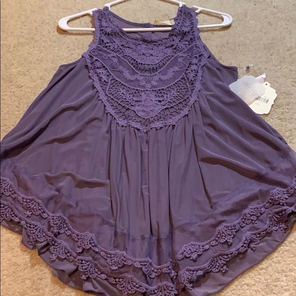Altr’d state flowy tank